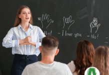 Corso di Laurea in Lingua dei segni e LIS Corso di laurea in Lingua dei segni e LIS